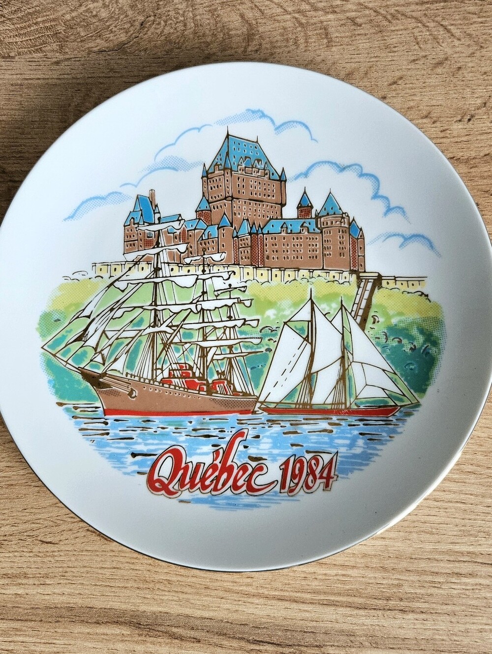 Vintage Quebec 1984 Souvenir Plate Chateau Frontenac Made in Japan Giftcraft